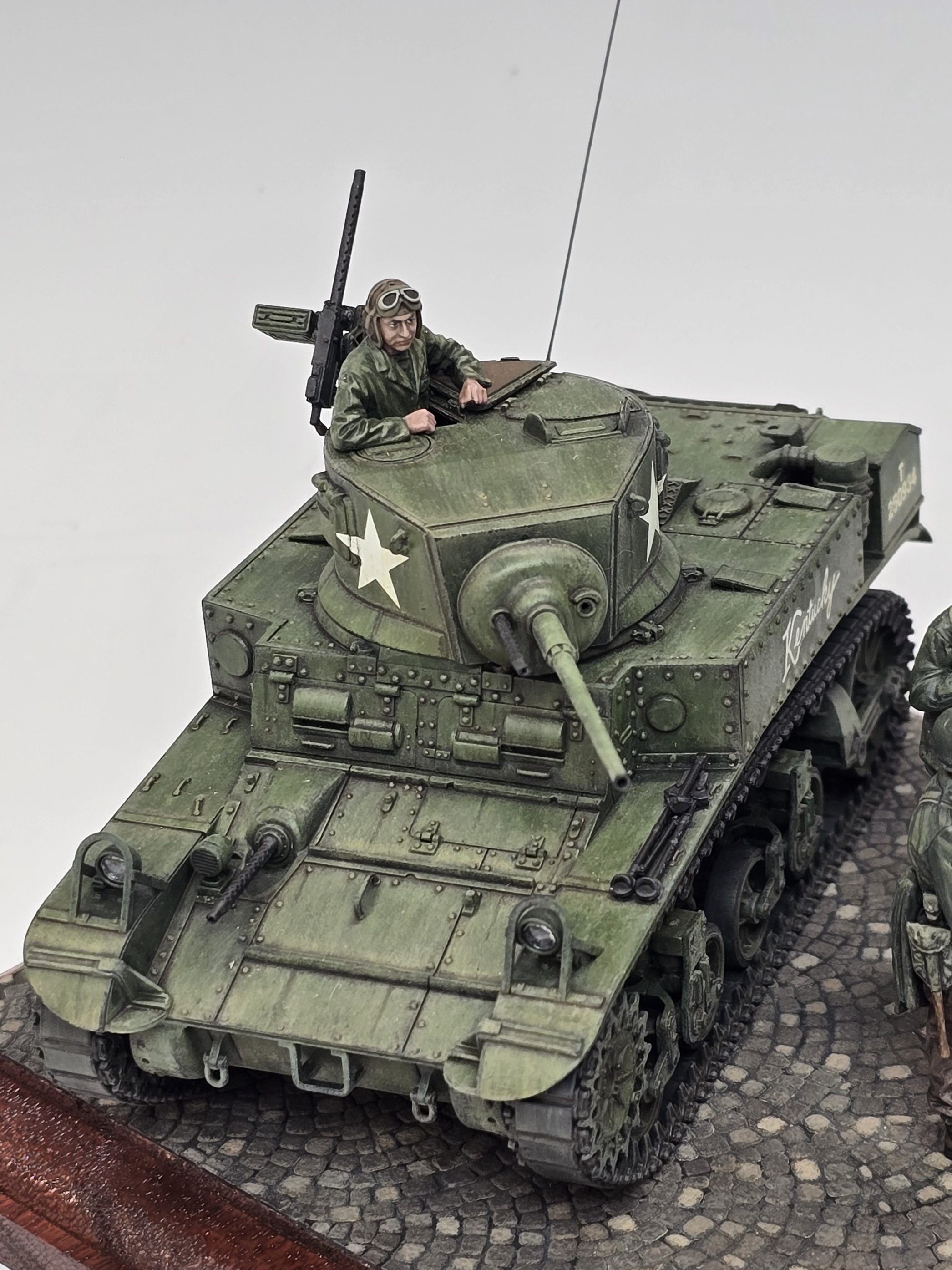 HT-050-2-2.jpg