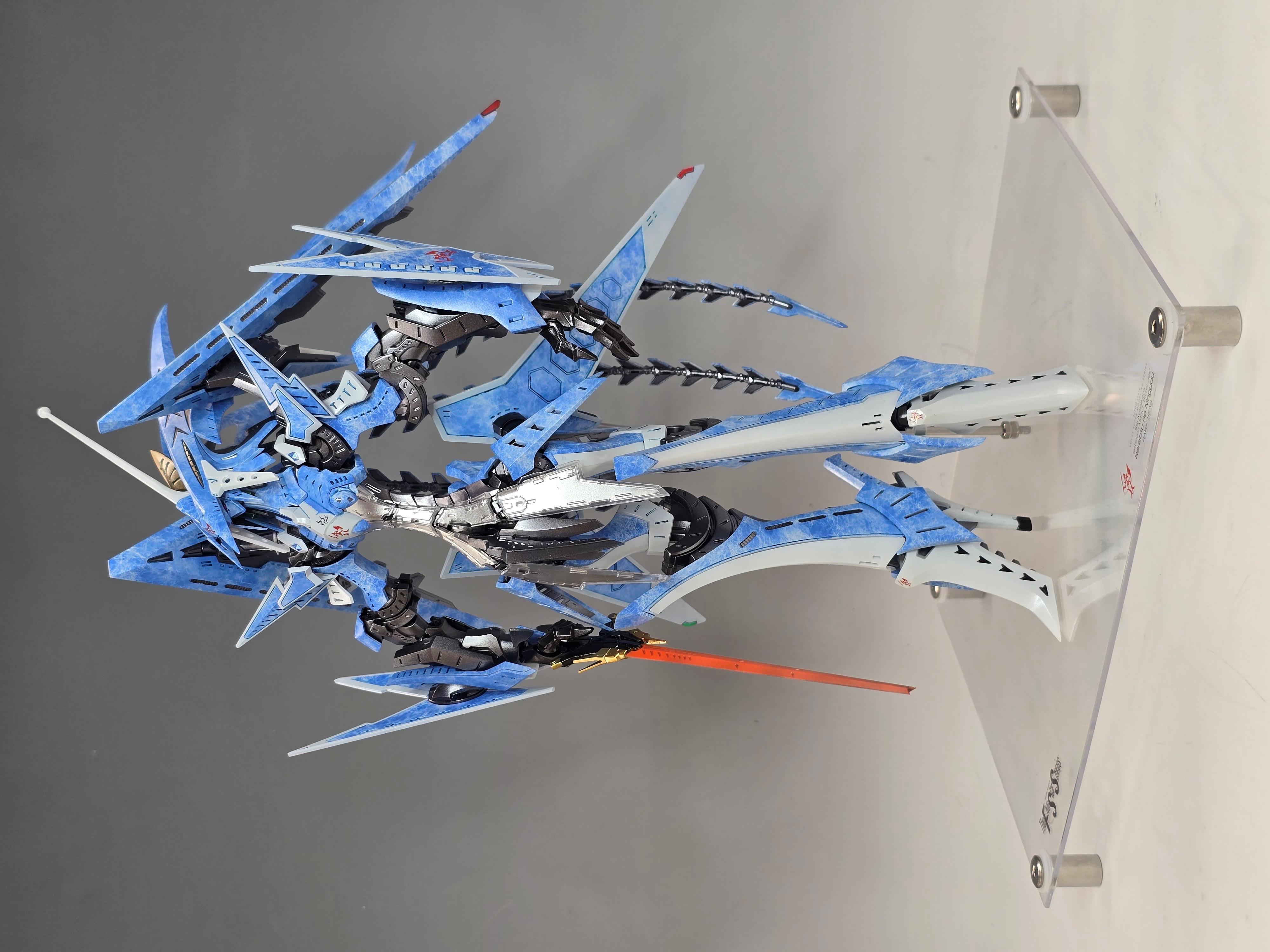 32-01_hikiti07_ブリッツ　全身.jpg